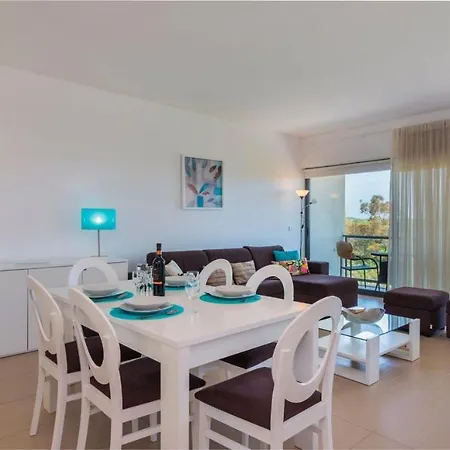 Cavalo Preto Apartment *